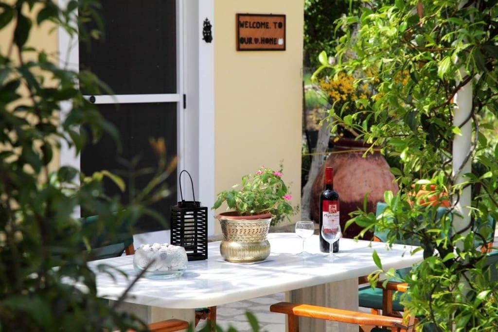 Anthia Private Studio A Breath Away From Beaches Áyios Nikítas Exterior foto